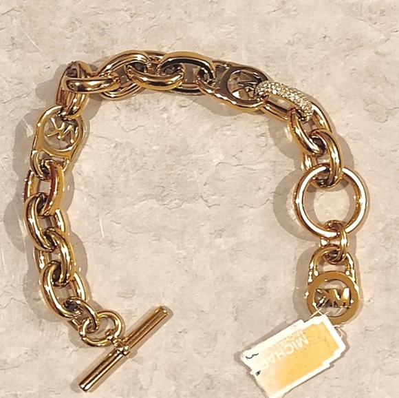 NWT MICHAEL KORS GOLD PLATED CHAIN LINK BRACELET MONGRAM MK CHARM & RHINESTONES - Picture 4 of 7